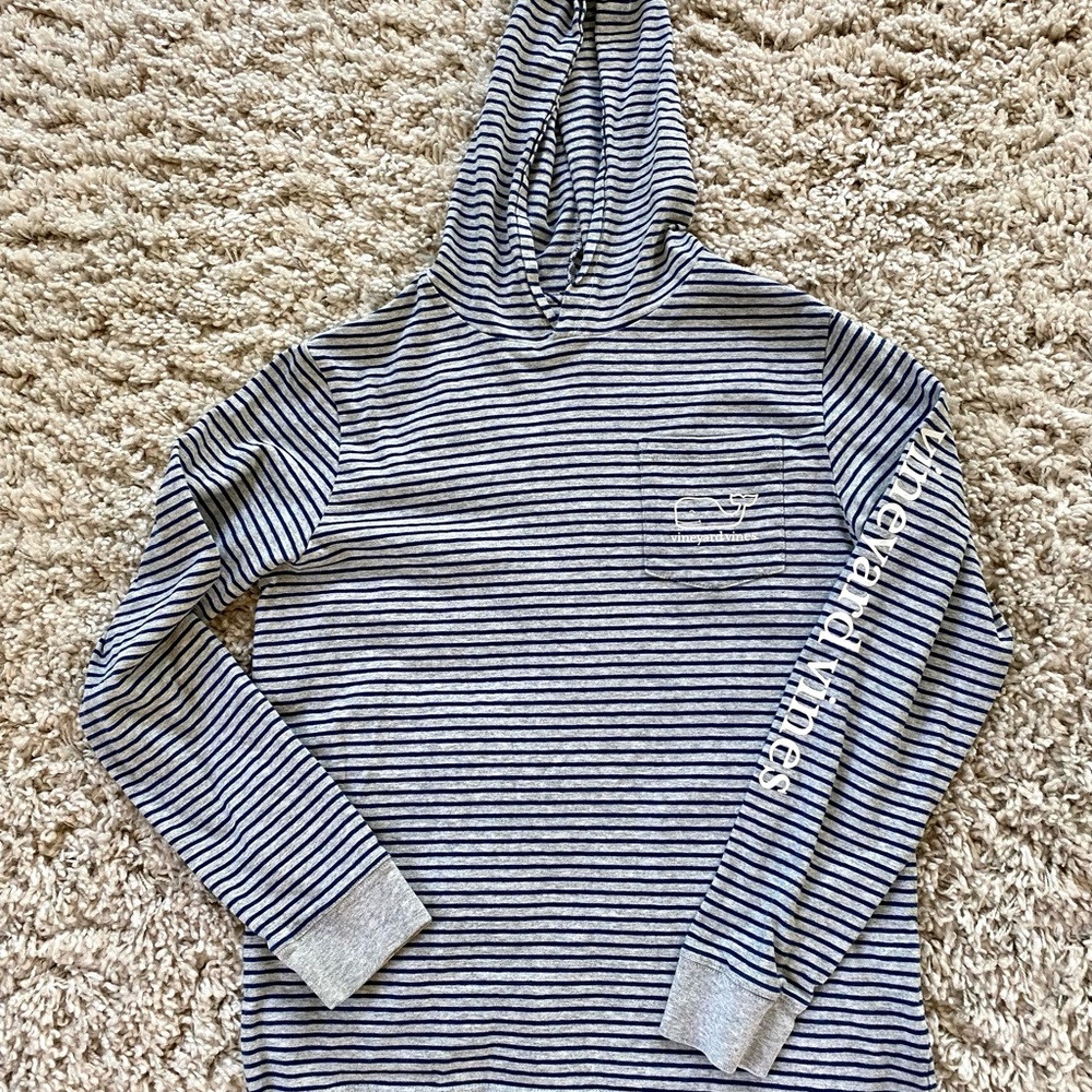 Vineyard Vines boys lightweight hoodie. Sz L(16). Navy/Gray stripe.